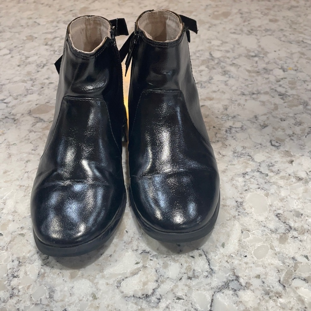 Girls Zara boots sz 26